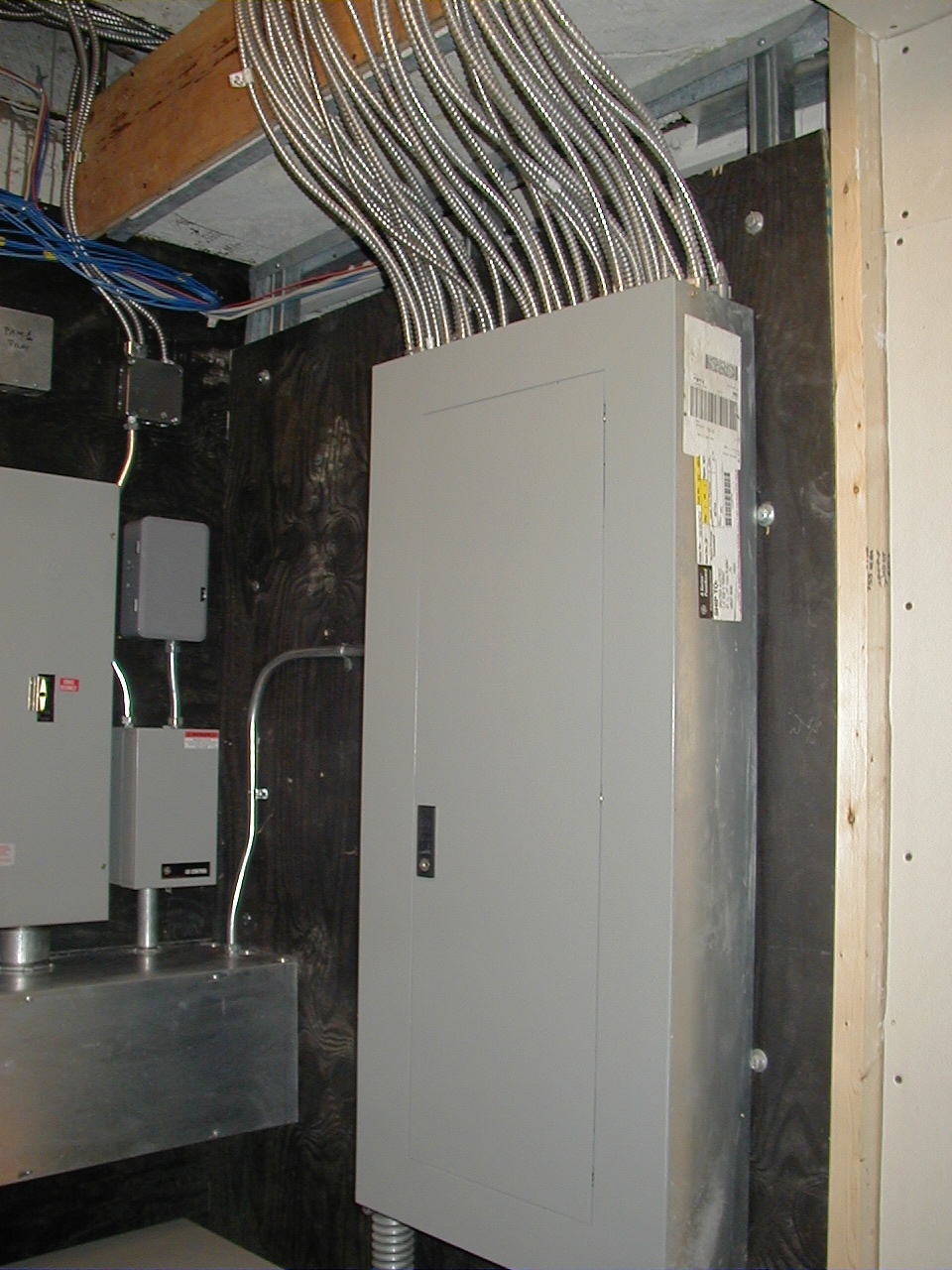 View of recently installed
120/208 Volt Wye Lighting Panel

      Click to return to photo page!